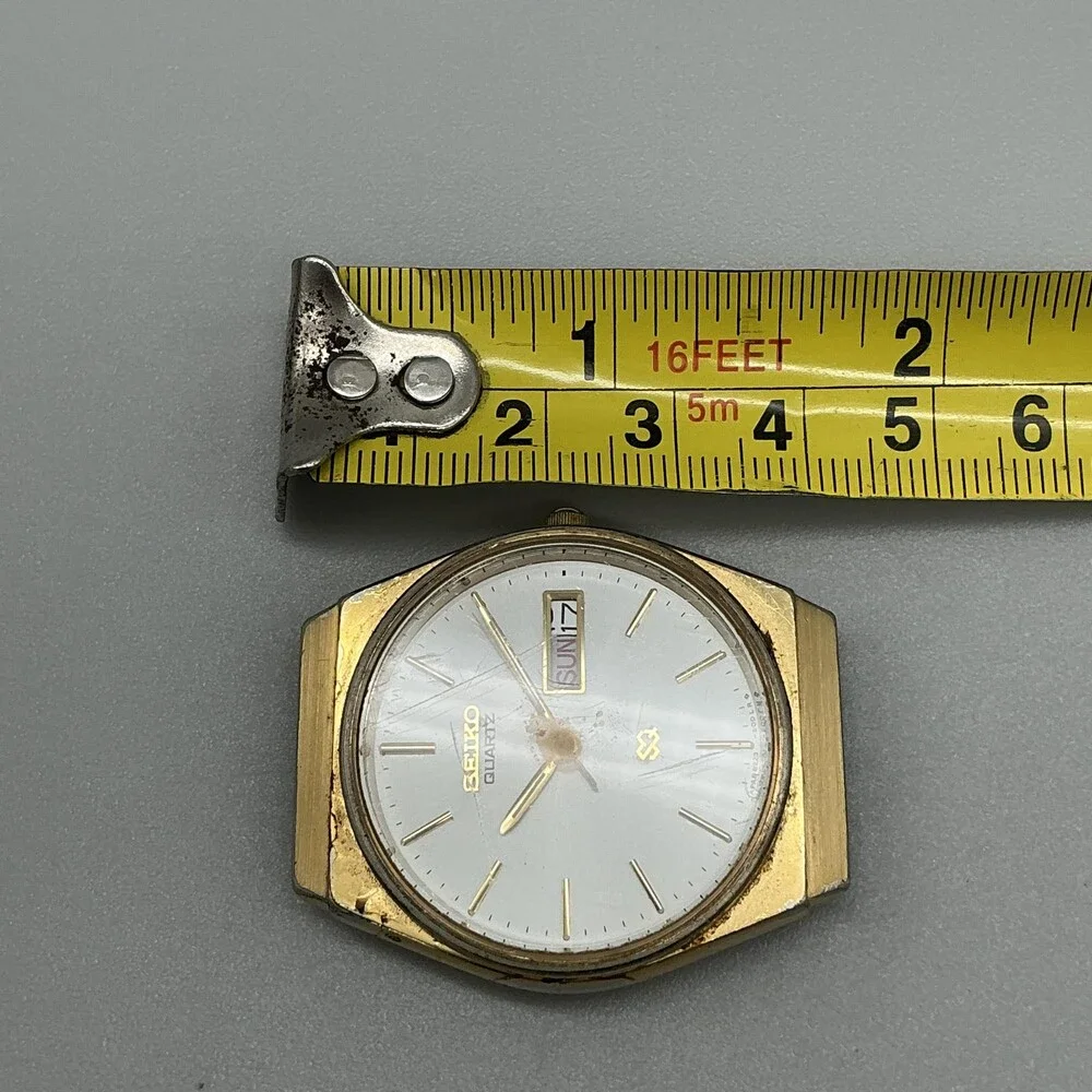 Vintage Seiko 8223-8000 Mens Watch 35mm Gold Tone Day Date Non Running